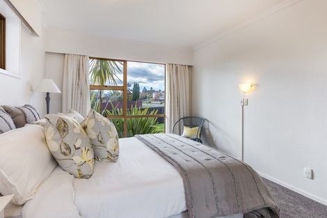 Photo of property in 2/55 Hawai Street, Two Mile Bay, Taupo, 3330