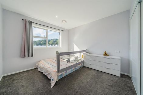 Photo of property in 32 Castletown Street, Wallaceville, Upper Hutt, 5018