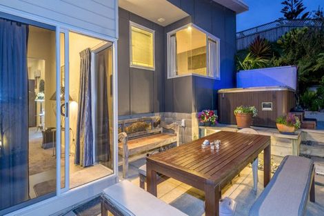 Photo of property in 14 Charlotte Way, Raumati South, Paraparaumu, 5032