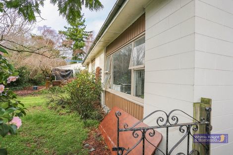 Photo of property in 11 Milnebank Street, Upper Riccarton, Christchurch, 8041