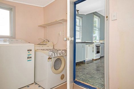 Photo of property in 16 Queens Road, Elgin, Gisborne, 4010