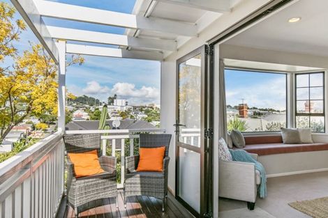Photo of property in 15 Potatau Street, Grey Lynn, Auckland, 1021