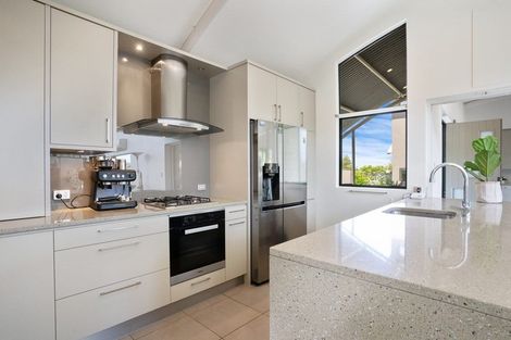 Photo of property in 6 Broadway Avenue, Waikuku Beach, 7473