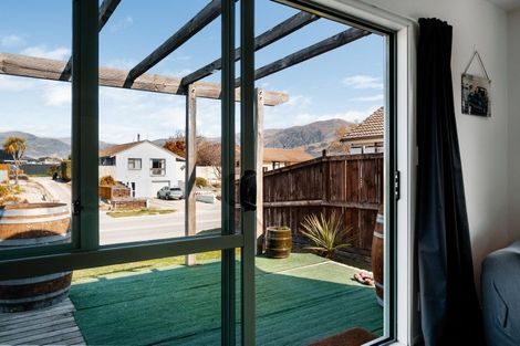 Photo of property in 3 Waenga Drive, Cromwell, 9310