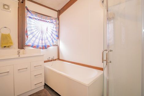 Photo of property in 110 Cook Drive, Whitianga, 3510