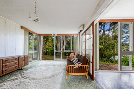 Photo of property in 81 Glamorgan Drive, Torbay, Auckland, 0630