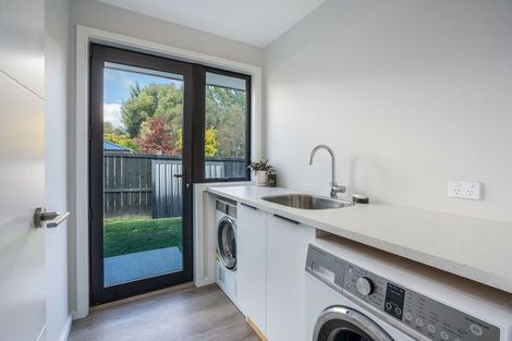 Photo of property in 8 Buckeye Grove, Outram, 9019