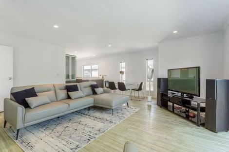 Photo of property in 418a Old Te Atatu Road, Te Atatu Peninsula, Auckland, 0610