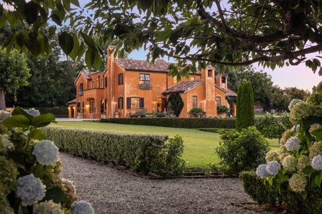 Photo of property in 323 Plummers Point Road, Whakamarama, Tauranga, 3172