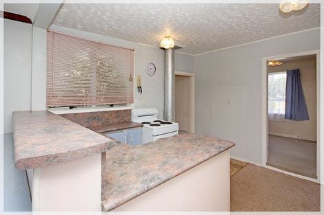 Photo of property in 33 Shortt Street, Foxton Beach, Foxton, 4815