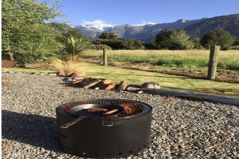 Photo of property in 2 Williams Drive, Fox Glacier, 7886