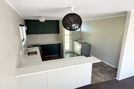 Photo of property in 17 Virginia Grove, Brooklyn, Wellington, 6021