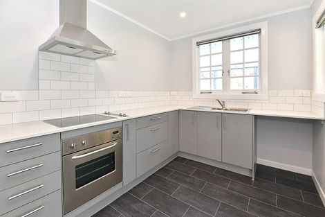 Photo of property in 1 Mary Keane Lane, Parakai, 0830