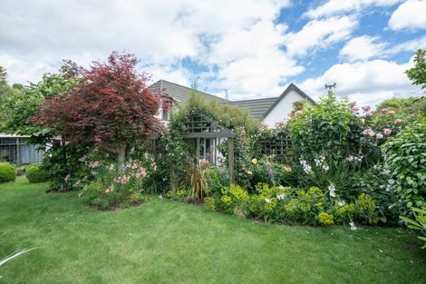 Photo of property in 58 Rokino Road, Hilltop, Taupo, 3330