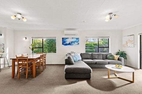 Photo of property in 102 Lord Rutherford Road South, Brightwater, 7022