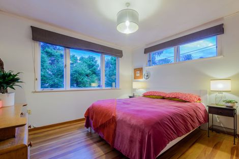 Photo of property in 8 Hoskins Avenue, Hillsborough, Auckland, 1042