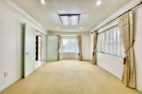 Photo of property in 14 Franshell Crescent, East Tamaki, Auckland, 2013
