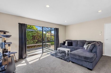 Photo of property in 2/20 Bella Rosa Drive, Hei Hei, Christchurch, 8042