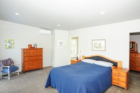 Photo of property in 404 Marine Drive, Charteris Bay, Lyttelton, 8971