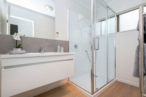 Photo of property in 2/63 Butley Drive, Farm Cove, Auckland, 2012