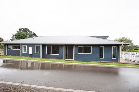Photo of property in 58a Lorna Street, Lynmouth, New Plymouth, 4310