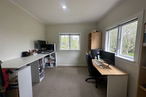 Photo of property in 98 Queens Road, Waikanae Beach, Waikanae, 5036