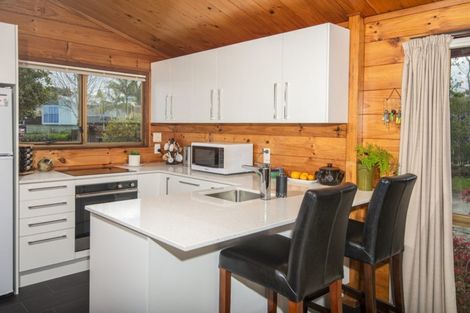 Photo of property in 78 West View Crescent, Onerahi, Whangarei, 0110