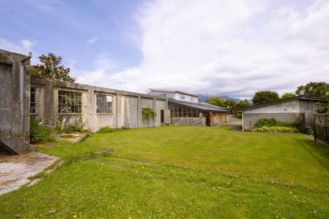 Photo of property in 327 Wanganui Flat Road, Harihari, 7884