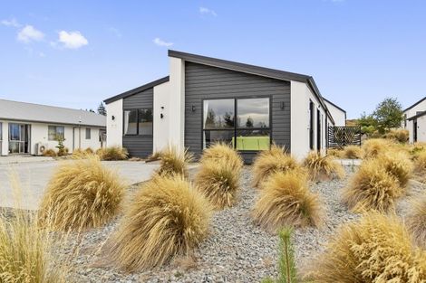 Photo of property in 16 Jimmys Lane, Lake Tekapo, 7999