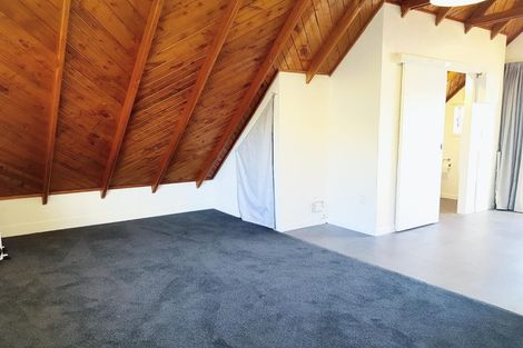 Photo of property in 7 Queens Parade, Devonport, Auckland, 0624