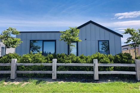 Photo of property in 32 Glen Dene Crescent, Wanaka, 9305