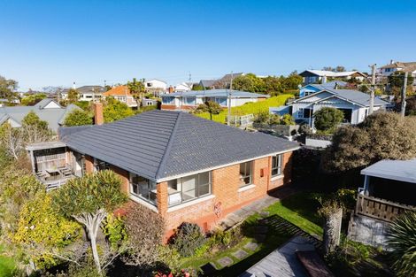 Photo of property in 45 Brownville Crescent, Maori Hill, Dunedin, 9010