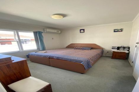 Photo of property in 4a Sorrel Crescent, Bucklands Beach, Auckland, 2012