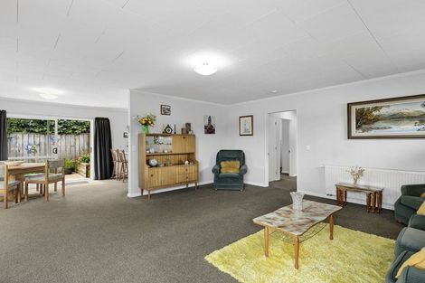 Photo of property in 52 Pine Avenue, Ebdentown, Upper Hutt, 5018