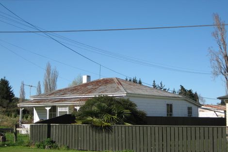 Photo of property in 12 Wilson Road, Hunterville, 4730