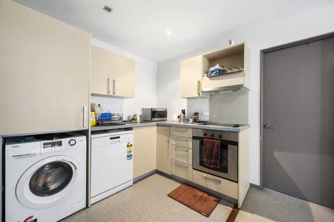 Photo of property in Dual Apartments, 201/142 Vivian Street, Te Aro, Wellington, 6011