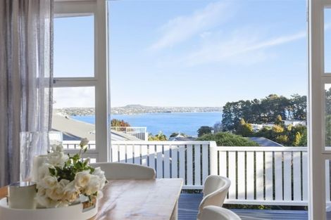 Photo of property in 2/18 Mariposa Crescent, Birkenhead, Auckland, 0626