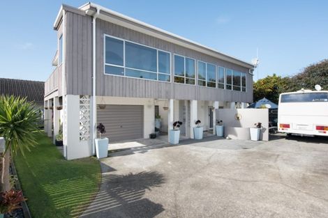 Photo of property in 44 Ngatai Road, Otumoetai, Tauranga, 3110