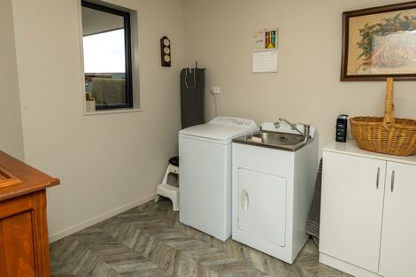 Photo of property in 360 Ashburton Staveley Road, Greenstreet, Ashburton, 7771