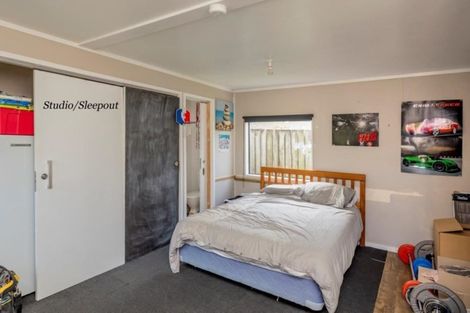 Photo of property in 52a Te Moana Road, Waikanae Beach, Waikanae, 5036