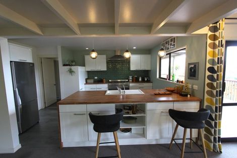 Photo of property in 26 Dickson Street, Macandrew Bay, Dunedin, 9014