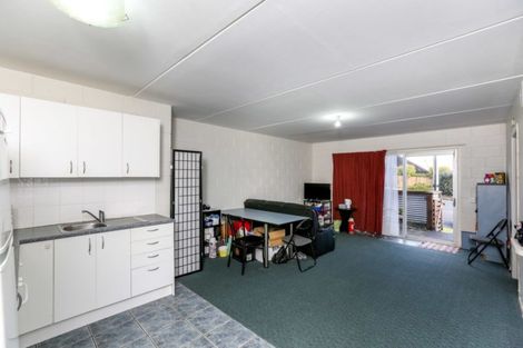 Photo of property in 57/8 Carrington Street, Lower Vogeltown, New Plymouth, 4310