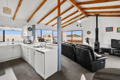 Photo of property in 107 Centennial Avenue, Thames, 3500