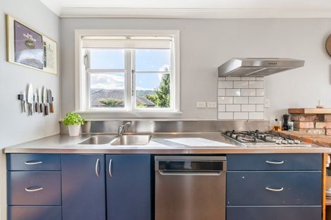 Photo of property in 1 Sandford Street, Trentham, Upper Hutt, 5018