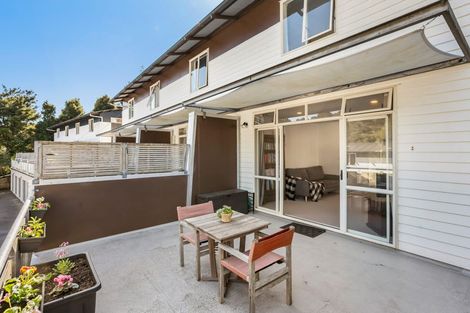 Photo of property in 4g/20 Ian Marwick Place, Birkenhead, Auckland, 0626