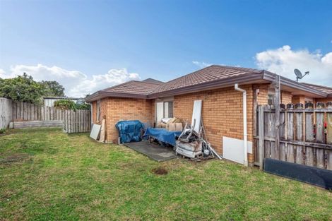 Photo of property in 15 Saybrook Place, Mangere, Auckland, 2022