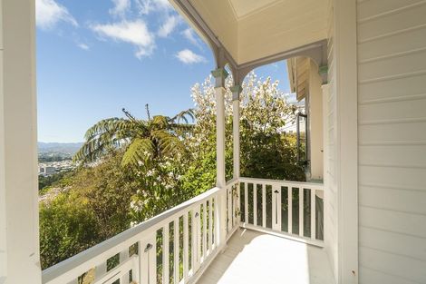 Photo of property in 35 Coolidge Street, Brooklyn, Wellington, 6021