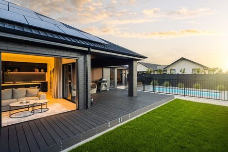 Photo of property in 31c Isobel Hodgson Drive, Cambridge, 3434