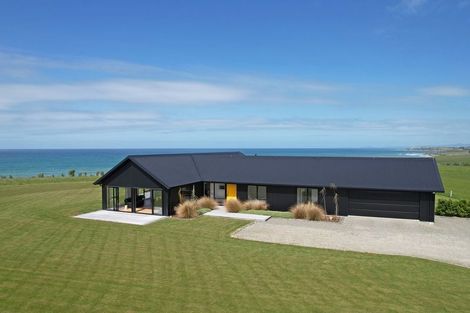 Photo of property in 55 Gardiners Road, Awamoa, Oamaru, 9495