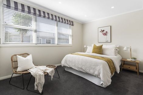 Photo of property in 66 Verbena Road, Birkdale, Auckland, 0626